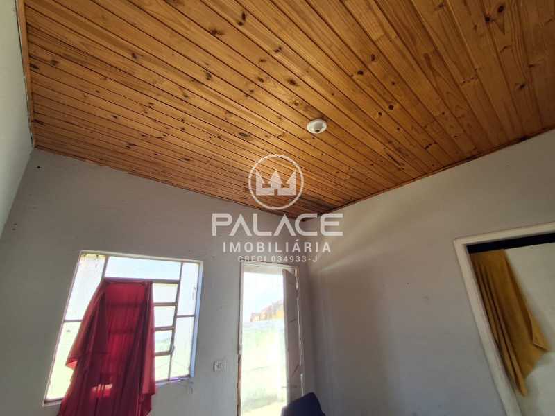 2f77564e-2f69-4eb6-a499-4fdaeb - 12