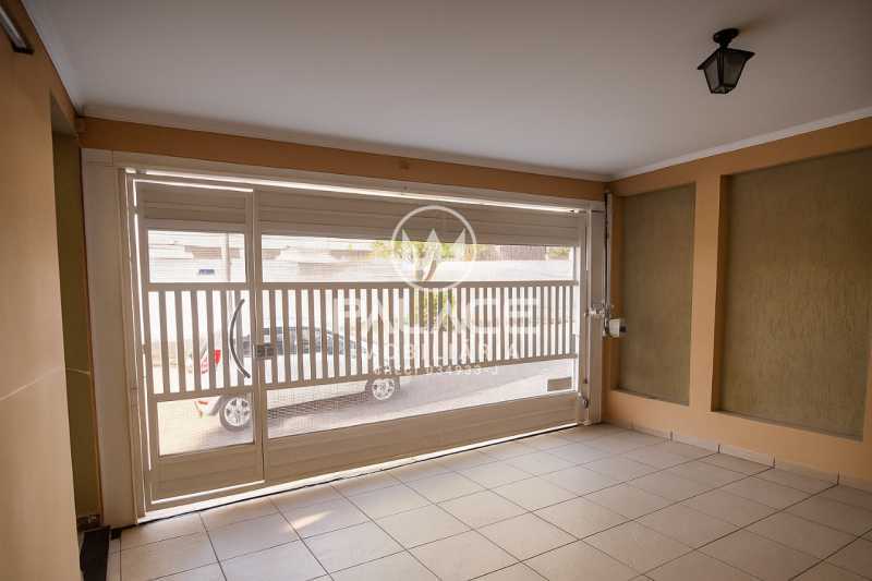 e22df8c654c8402481add861917303 - 1