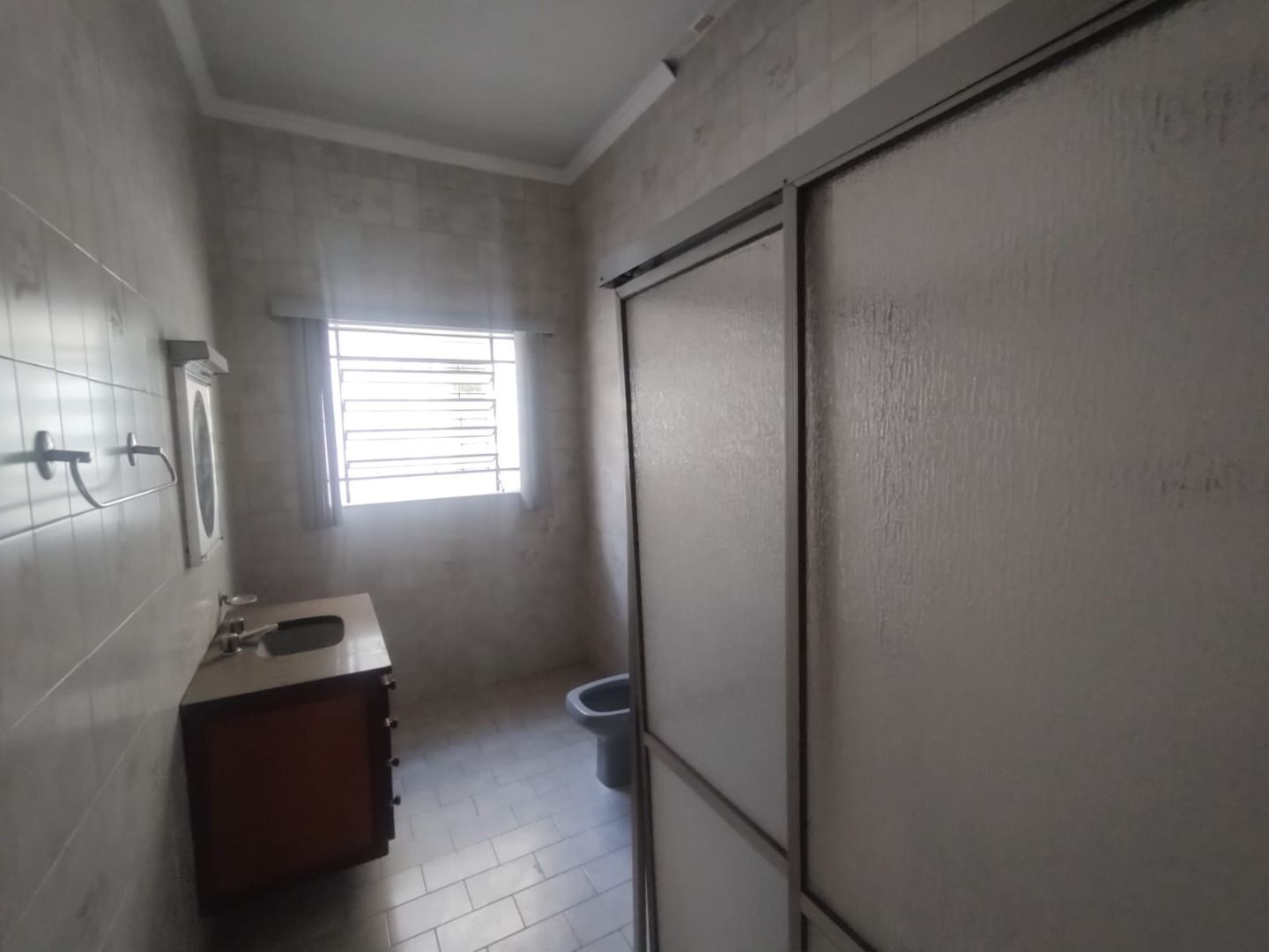 BANHEIRO SOCIAL - 6