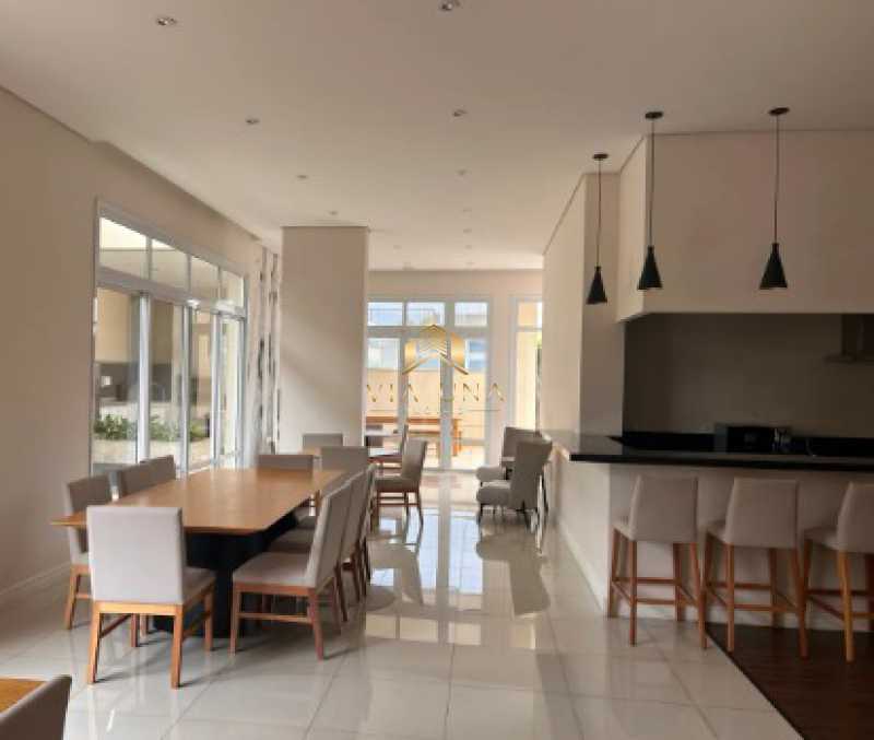 WhatsApp Image 2025-10-01 at 1 - 6