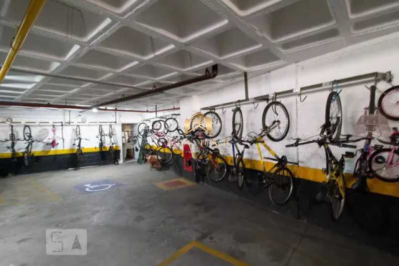 Bicicletário - 9