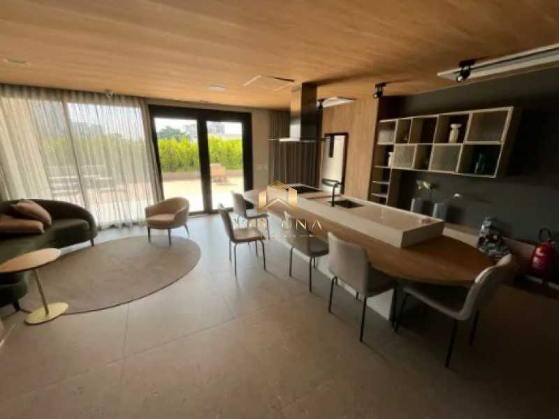 WhatsApp Image 2025-10-02 at 2 - 8