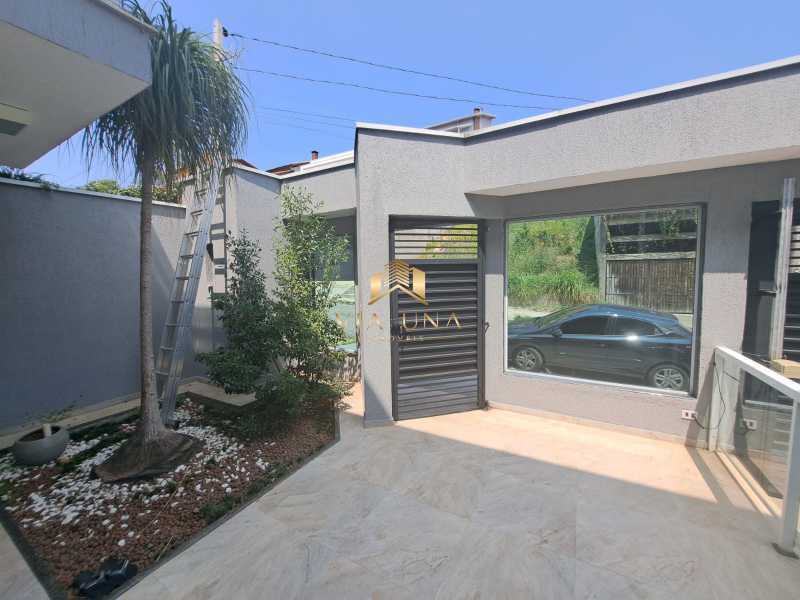 WhatsApp Image 2025-10-21 at 2 - 4