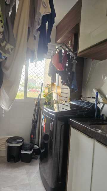 Conheça WhatsApp Image 2026-08-27 at 1 do imóvel - EXCELENTE APARTAMENTO TODO MODERNIZADO, 3 QUARTOS, SUITE, VARANDA, VAGA COBERTA - CONDOMINIO COM PISCINA O MELHOR DA REGIÃO - VUAP30027 - 19 WhatsApp Image 2026-08-27 at 1 - 19