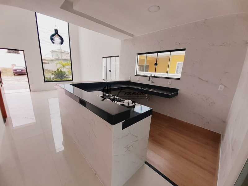 Casa Linear em Condomínio, 0 - 6