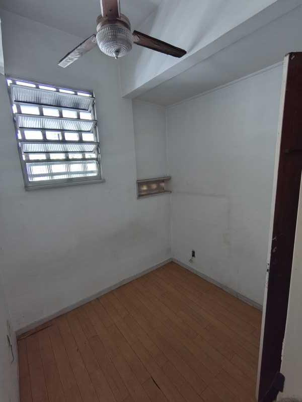 quarto empregados - 19