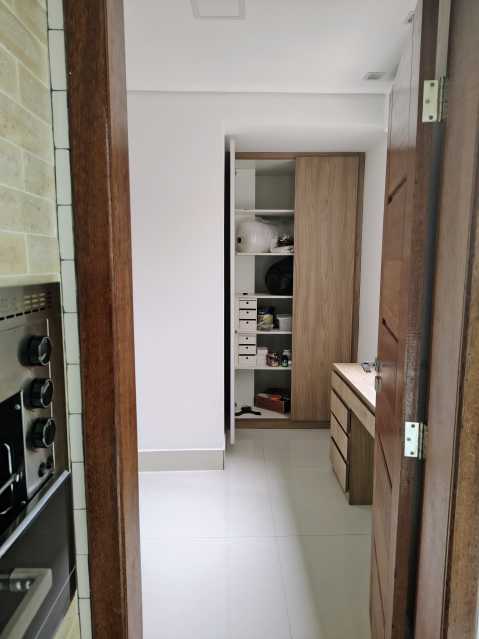 quarto de empregados - 22