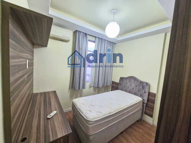 Quarto 02 - 11