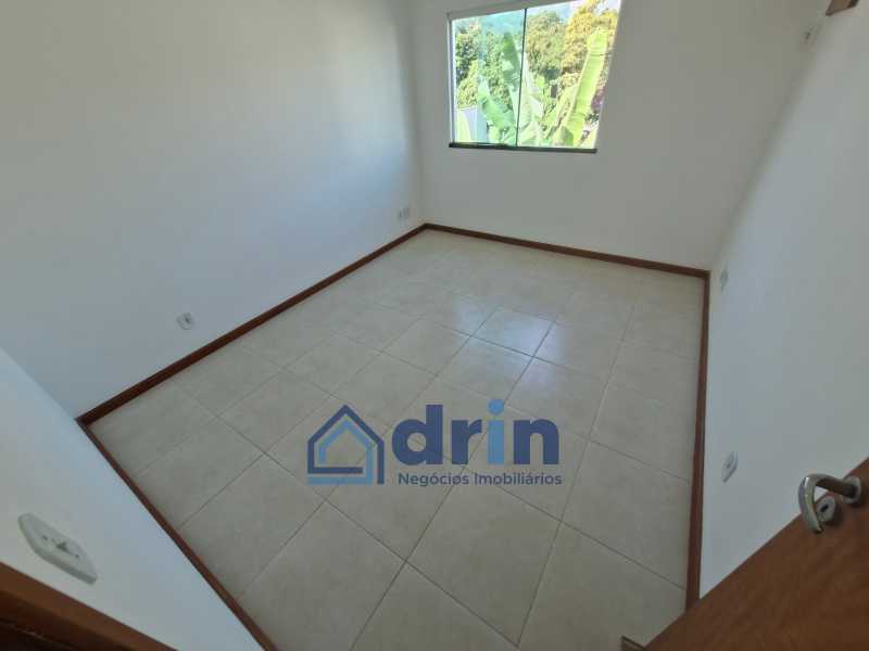 Quarto 02 2a. - 12