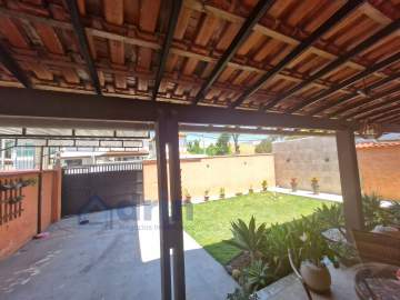 Ótima localização - Excelente Casa no Maravista: Linear, 03 Q. (01 suíte )+Espaçosa Edícula! - DNCA30026