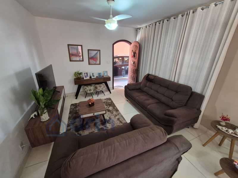 Conheça 4 do imóvel - Excelente Casa no Maravista: Linear, 03 Q. (01 suíte )+Espaçosa Edícula! - DNCA30026 - 4 4 - 4