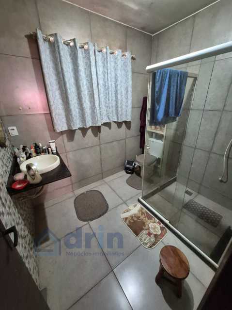 Conheça 21 do imóvel - Excelente Casa no Maravista: Linear, 03 Q. (01 suíte )+Espaçosa Edícula! - DNCA30026 - 21 21 - 21