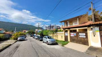 Casa à venda 6 quartos, Praia de Piratininga - Niterói RJ - DNCA60002