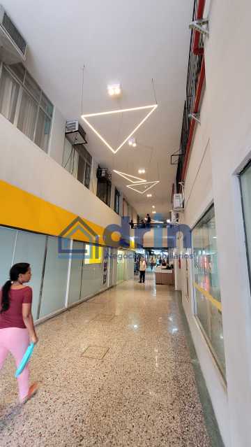 Saguão - 10