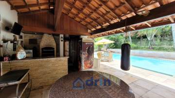 Imperdível - Casa à venda 5 quartos Camboinhas Alto Padrão - DNCN50002