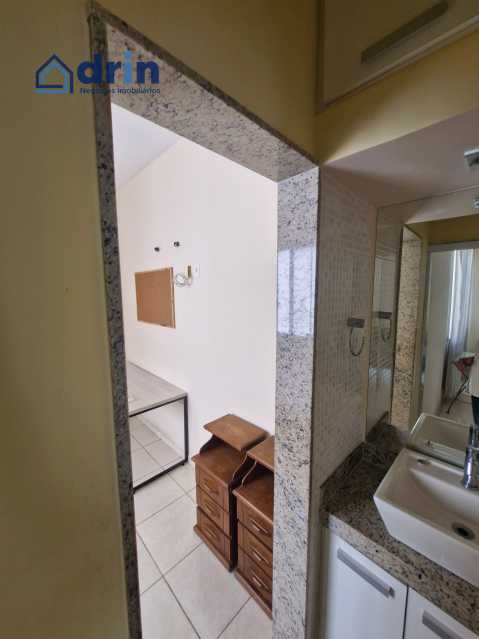 Espaço - Entre Quarto - Closet - 18