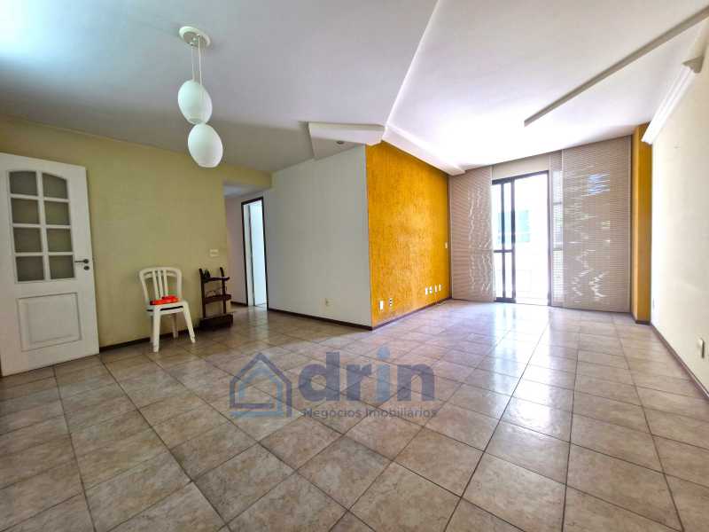 SALA AMPLA - 14