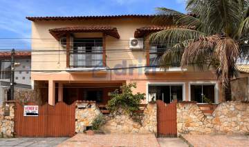 Casa á venda 4 suítes, acabamento alto padrão - Condomínio Amoli - Itaipu - DNCA40007