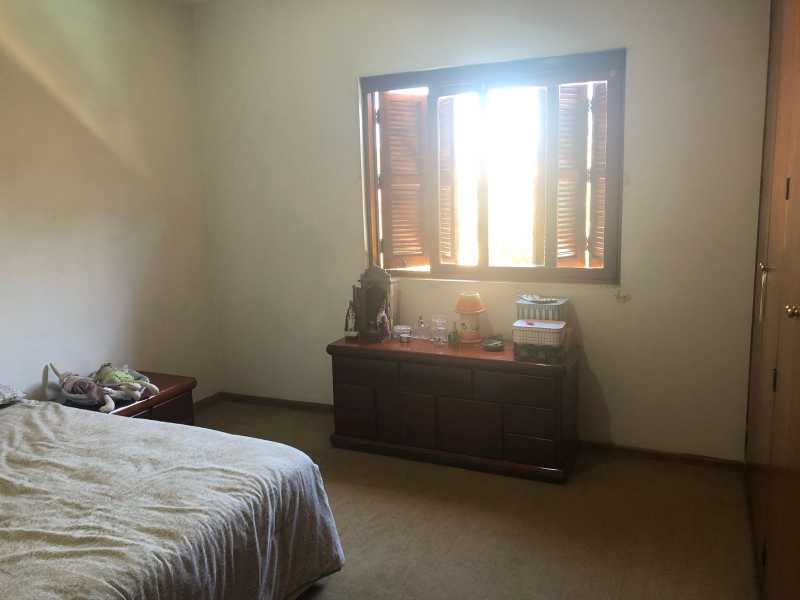 Suite003 - 13