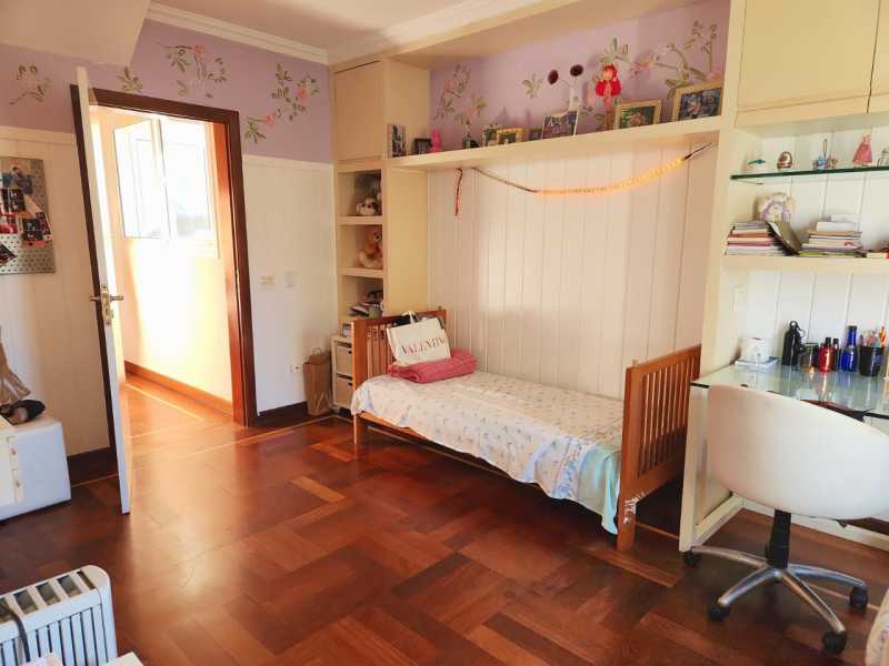 Suite002a - 14