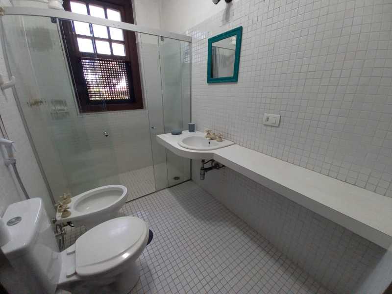 Banheiros_suites_002 - 12