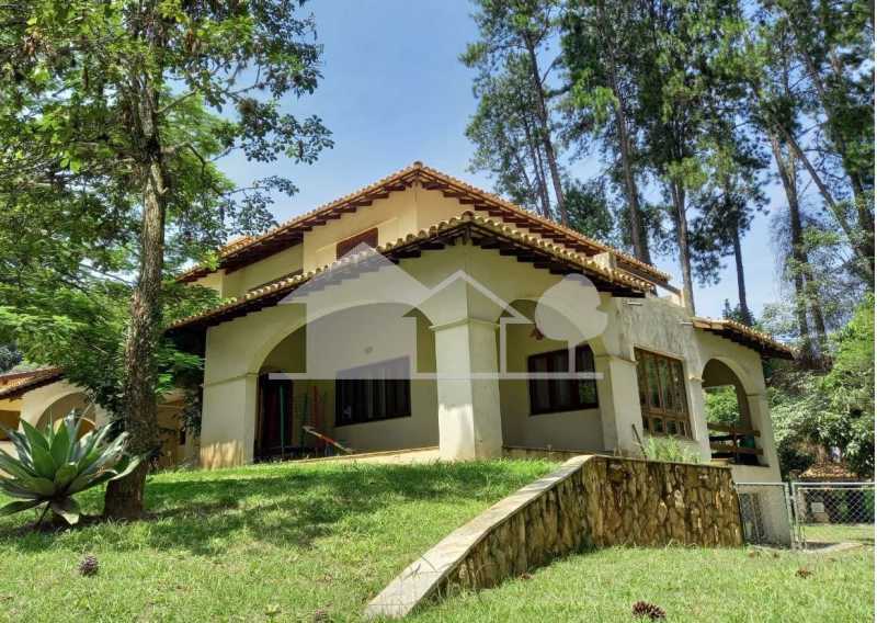 Fachada001 - 1