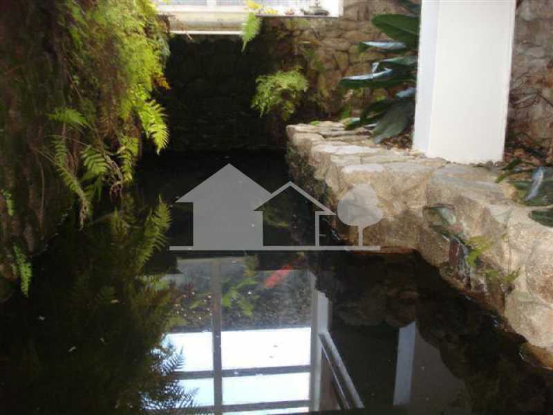 016 - 23