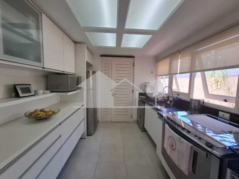 Conheça cozinha do imóvel - Casa em Condomínio 4 quartos à venda Morada dos Pinheiros (Aldeia da Serra), Santana de Parnaíba - R$ 4.400.000 - 1002998 - 8 cozinha - 8