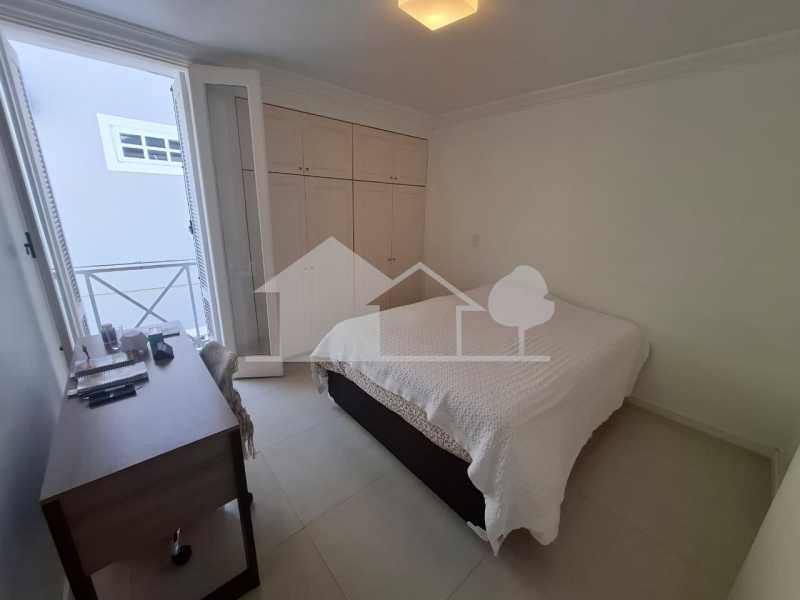 Conheça 025 do imóvel - Casa em Condomínio 4 quartos à venda Morada dos Pinheiros (Aldeia da Serra), Santana de Parnaíba - R$ 4.400.000 - 1002998 - 23 025 - 23