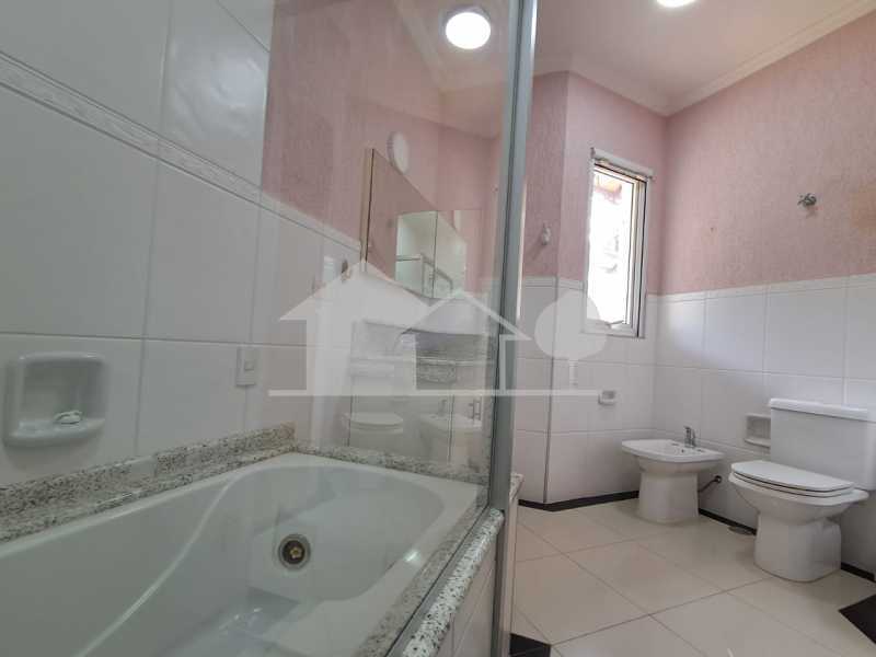Conheça Banheiro_suíte_principal do imóvel - Casa em Condomínio 5 quartos à venda Morada dos Pinheiros (Aldeia da Serra), Santana de Parnaíba - R$ 3.500.000 - 1003186 - 14 Banheiro_suíte_principal - 14