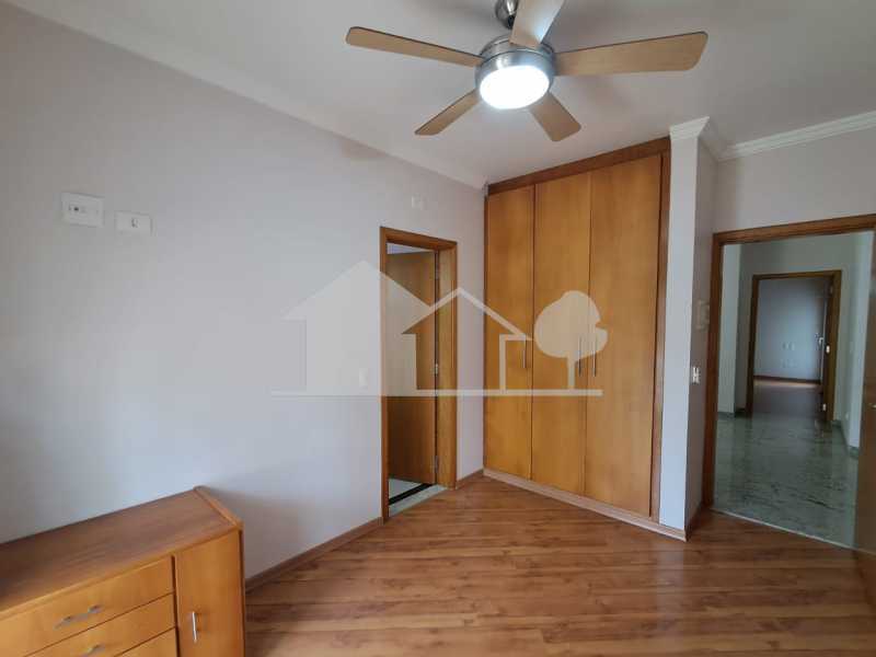 Conheça suite do imóvel - Casa em Condomínio 5 quartos à venda Morada dos Pinheiros (Aldeia da Serra), Santana de Parnaíba - R$ 3.500.000 - 1003186 - 19 suite - 19