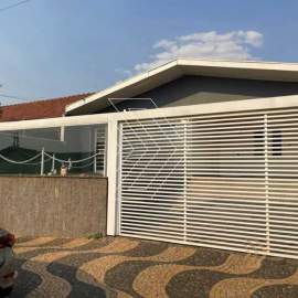 Casa 4 quartos à venda Jardim Cristo Rei, Marília - R$ 560.000 - CNCA40018