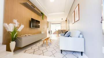 Casa 2 quartos à venda Cachoeira do Bom Jesus, Florianópolis - R$ 699.000 - MCCA20005