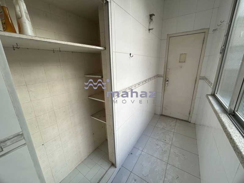 b4d41191-511d-477e-a40f-af8154 - 24