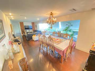 Ótima localização - Apartamento à venda Praça Eugênio Jardim, Copacabana, Rio de Janeiro - R$ 1.650.000 - MCAP30026