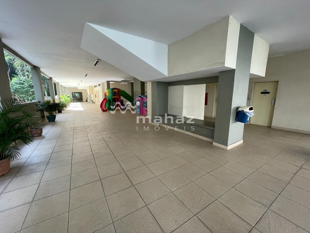 Foto 02 - 23