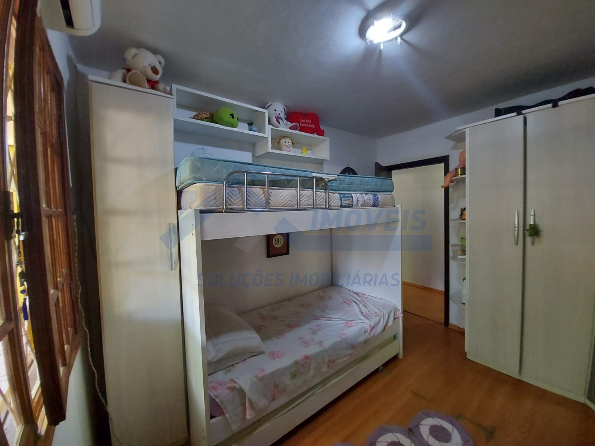 Foto 01 - 24