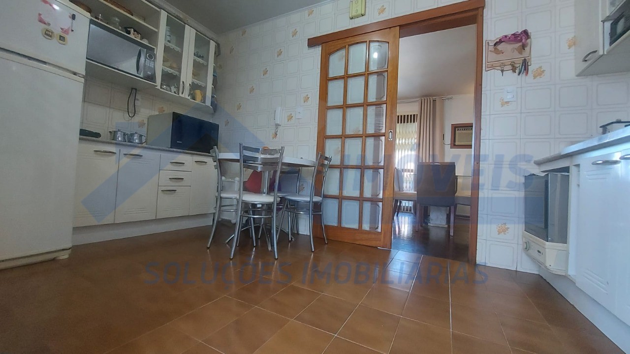 Foto 01 - 28