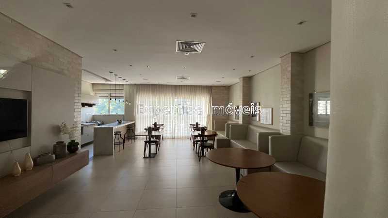 142_G1758309155 - 29