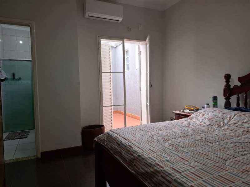 SUITE 3 COM CLARABOIA PRIVATIV - 16