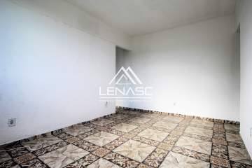 Apartamento à venda Estrada da Água Branca, Realengo, Rio de Janeiro - R$ 85.000 - LCAP20004 Apartamento à venda Estrada da Água Branca, Realengo, Rio de Janeiro - R$ 85.000 - LCAP20004