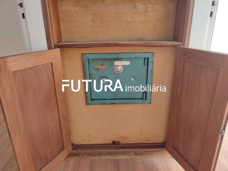 COFRE EMBUTIDO - 20