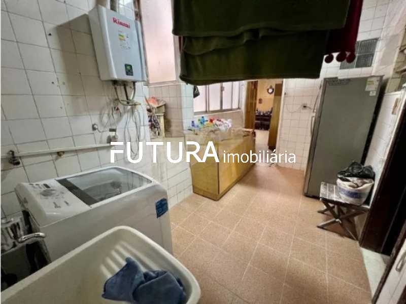 3f3f0ad11972bb4eb5cedad775bf45 - 20