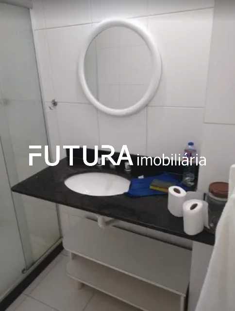 cb393727c095ff936f65fd8708b467 - 12