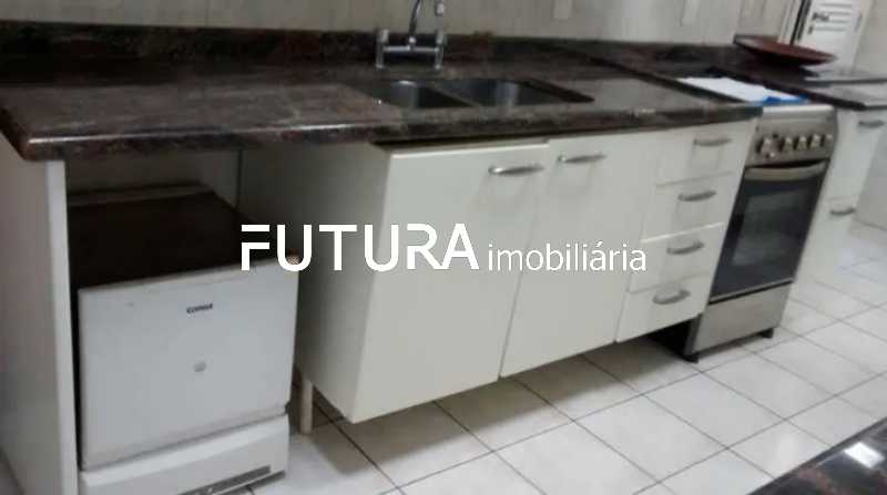 bbd8a90f80e71c31d19655b99dcb7c - 10