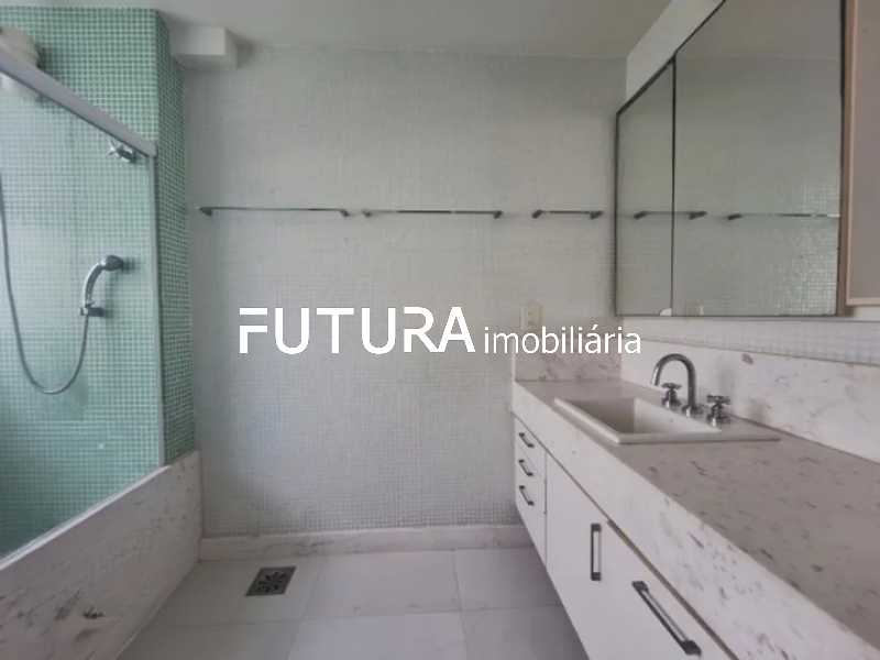 36dd6a52c8925bb9ed946ff6af1126 - 26