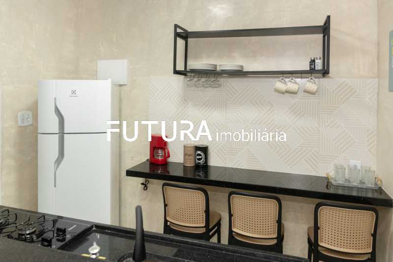 9 Prateleiras com geladeira 1 - 9