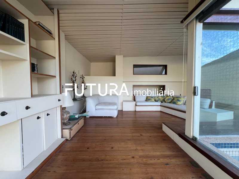 WhatsApp Image 2025-05-27 at 1 - 3