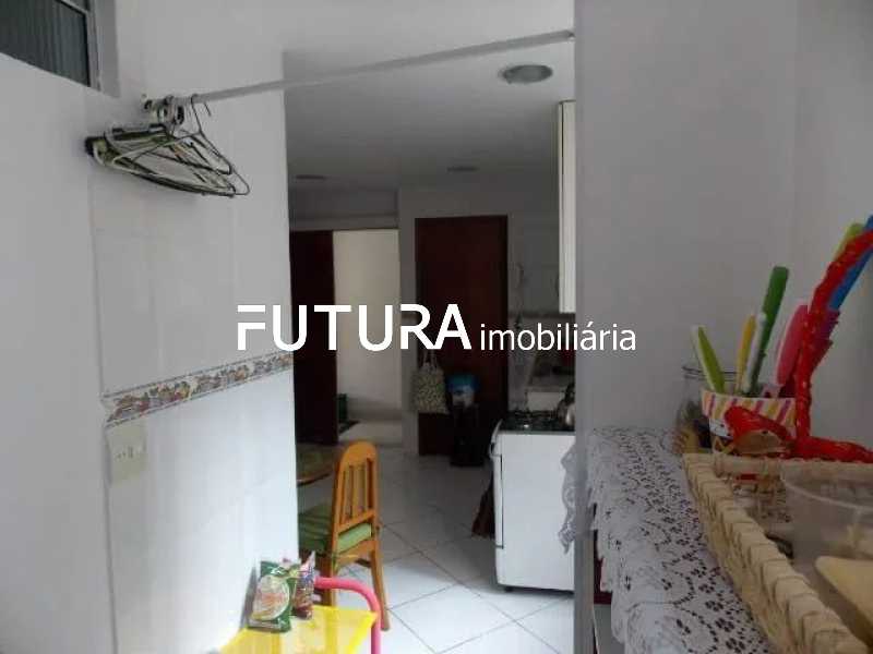 404518311321855 - 15