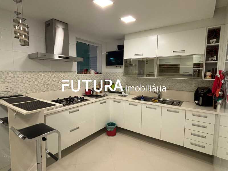 WhatsApp Image 2025-12-09 at 1 - 9